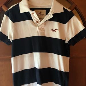 Men’s Hollister shirt
